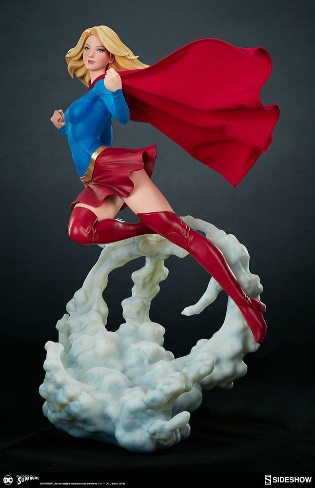 SUPERGIRL Premium Format 2018 Supergirl-premium-format-figure-sideshow-300670-10