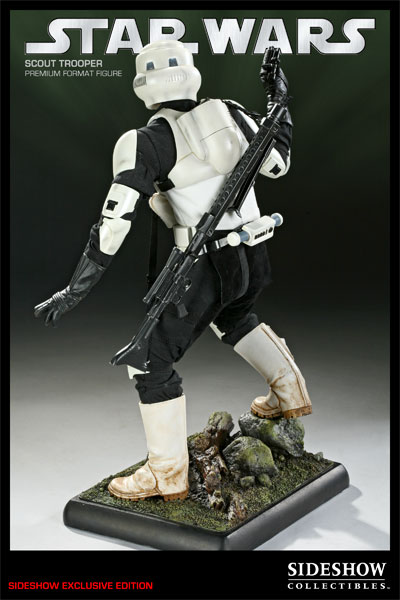 STAR WARS: SCOUT TROOPER Premium format Scout-trooper-7222-11