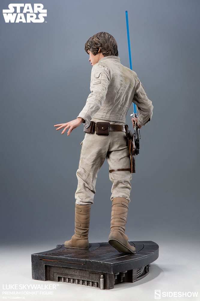 STAR WARS: LUKE SKYWALKER new premium format Star-wars-luke-skywalker-premium-format-300187-02