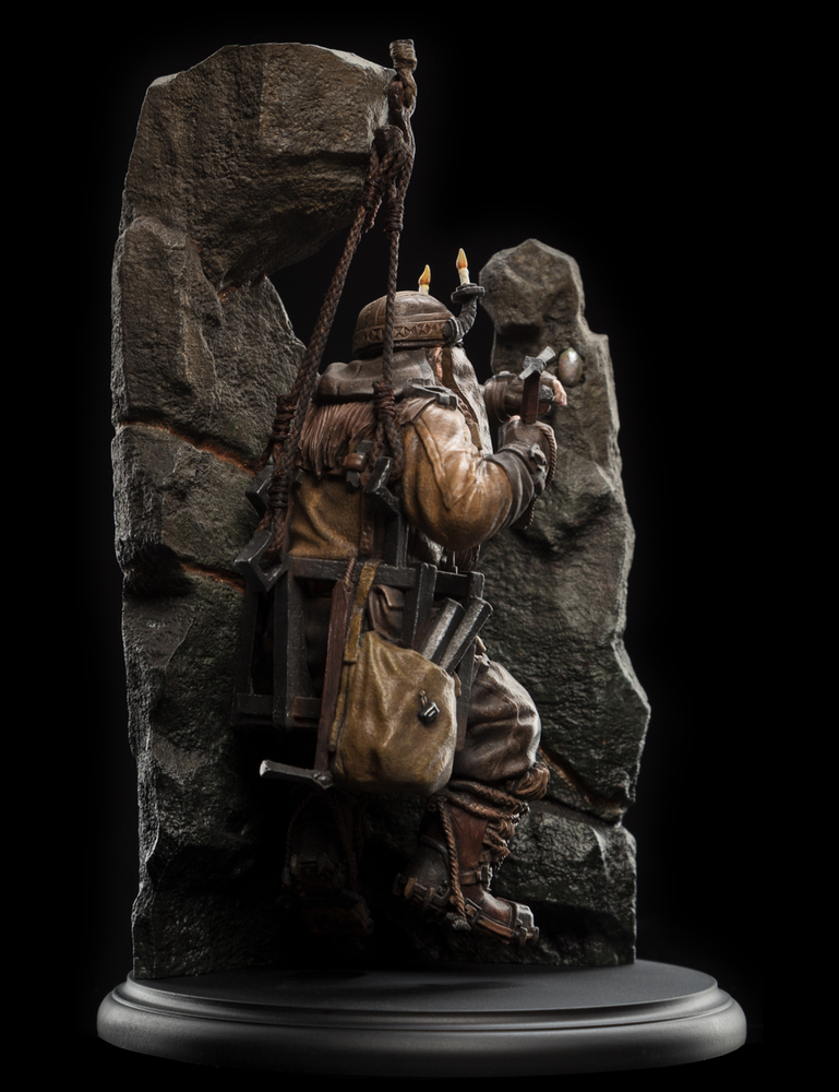 DWARF MINER Miniature Figure Dwarf-miner-weta-04