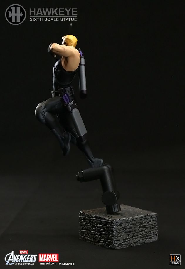 XM Studios : Hawkeye Sixth Scale Statue Xm-Hawkeye-project-05