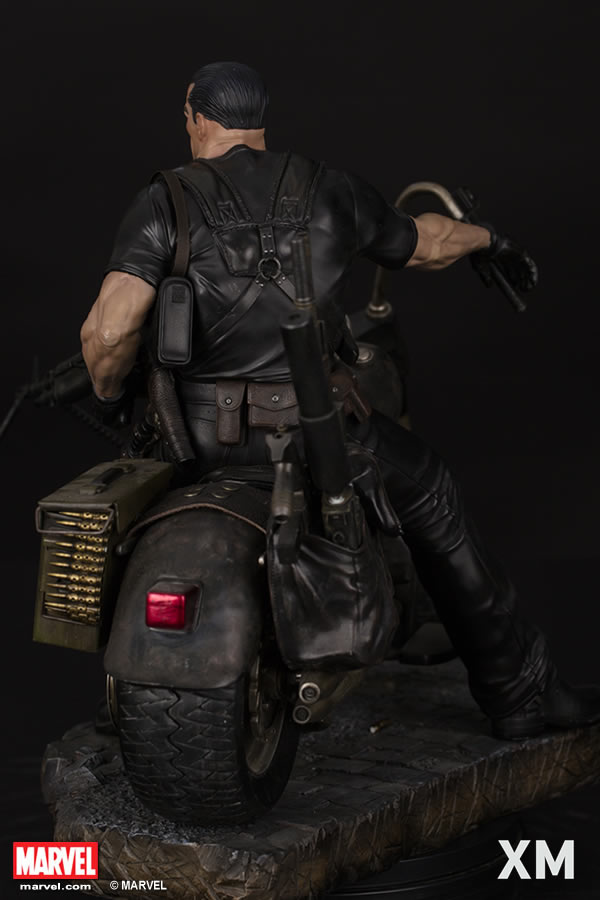 Premium Collectibles : Punisher XM-Punisher-premium-07