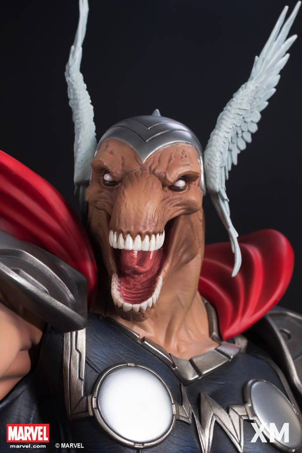 Premium Collectibles : Beta Ray Bill XM-beta-ray-bill-premium-05