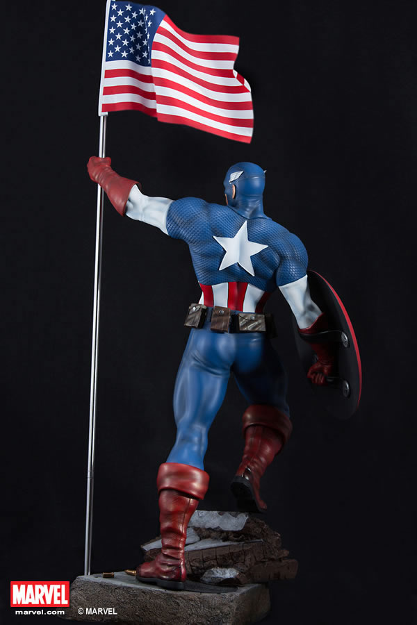 Premium Collectibles : Captain America - Comics Version XM-captain-america-premium-03