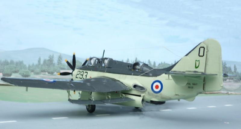 Montage d'un Fairey GANNET T-5 de Revell 1/72 - Page 2 Gannet_R2