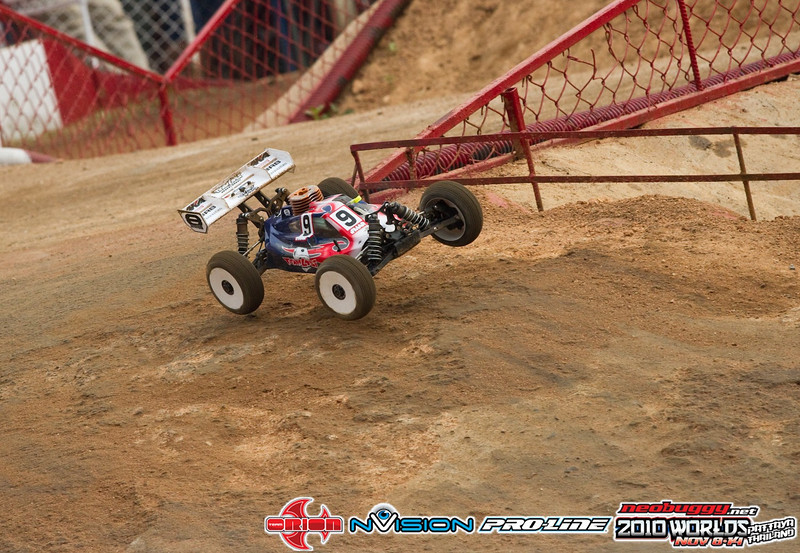 2010 IFMAR WC 1/8 Nitro buggy-Pattaya,Thailand 1084981361_RLjiy-L