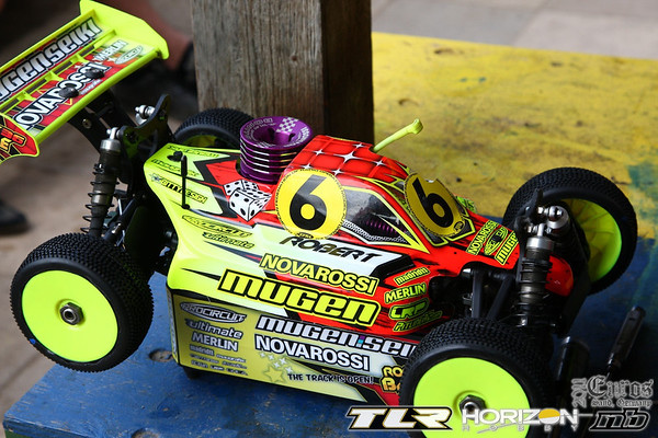 Campeonato Europeo 1/8TT Gas  2011 NEO8348-M