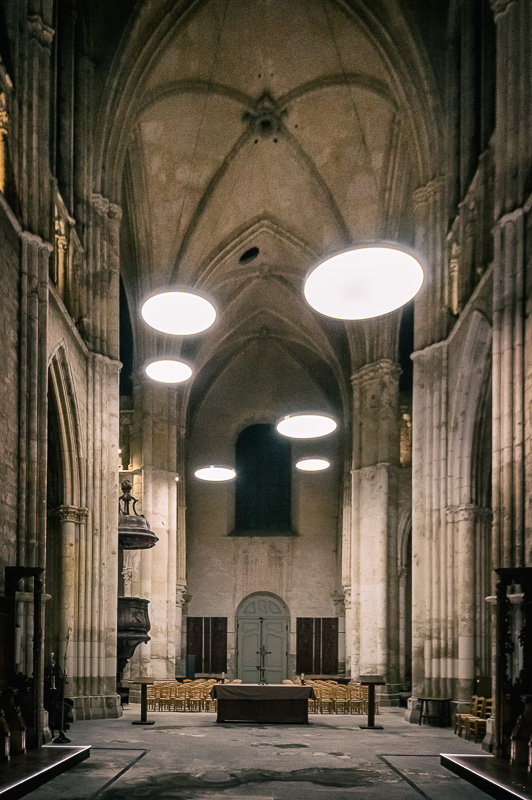 Abbatiale Saint-Ferréol. Asf-03