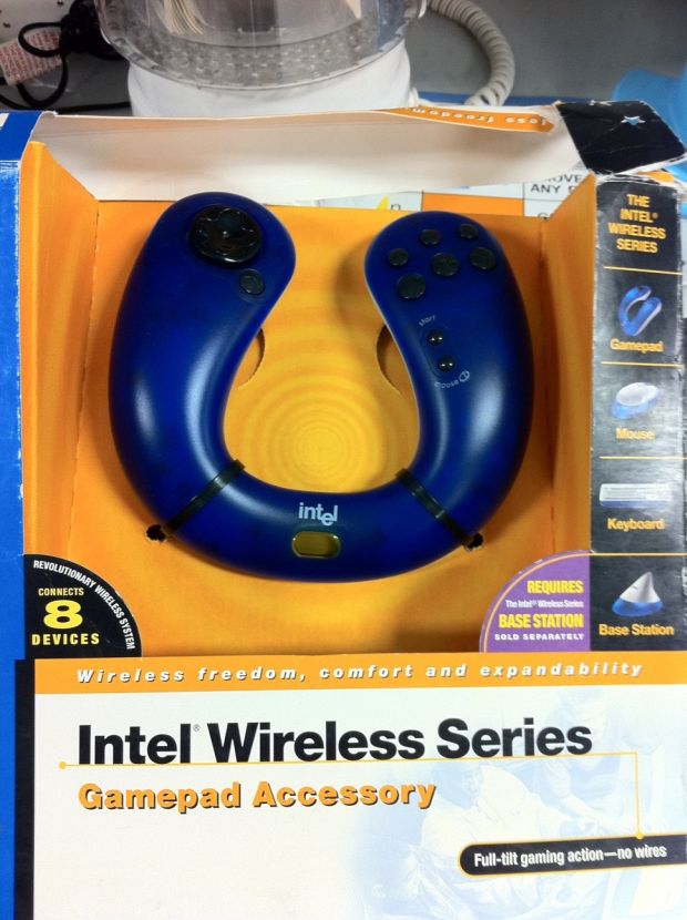 Acessórios Toscos Para Video Games ou Ñ 93.-Intel-Wireless-Gamepad