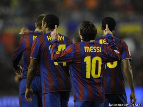 Messi Picture Gallery (1) - Page 2 747763292