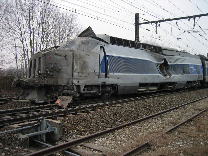 Accident ferroviaire ( TGV Paris-Genève ) ce Mercredi 19/12 IMG_0907