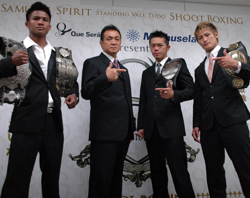 Shootboxing S-Cup 2010...... Buakaw, Souwer, Krazy Horse and more! 1015_sb_04