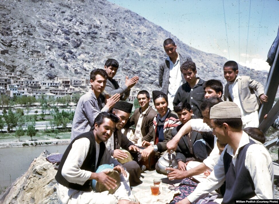 Afghanistan As It Once Was- Avganistani prej vitit 1981-92 dhe sot 1766E6A6-CA21-4828-84AA-EB98289CF6F7_w974_n_s