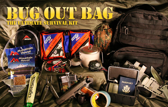 Sierra, hacha y cuchillo, la alternativa lógica a un único cuchillo grande Ultimate-survival-kit