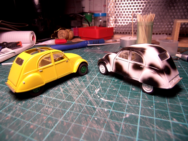 pack de 3 2CV au 1/43e 2cv_010