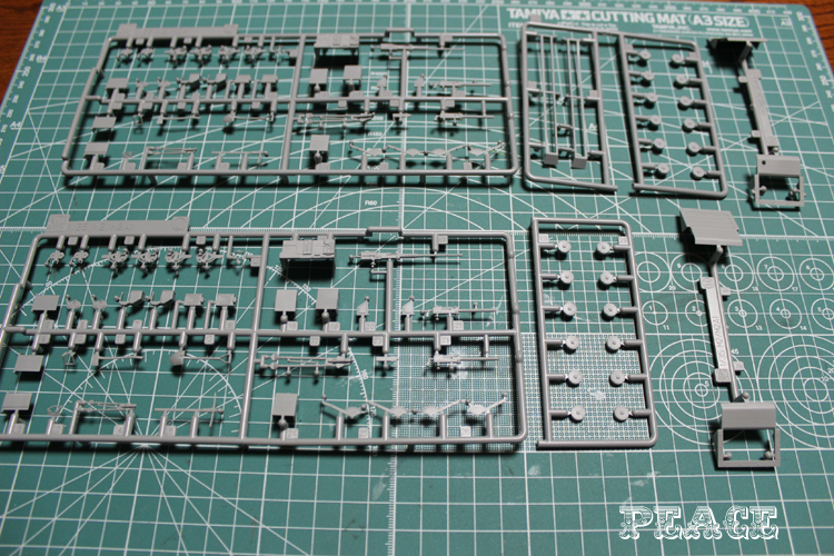 Dragon 1/35. M3A1 Half Track. Diorama Crew in trouble. M3a19