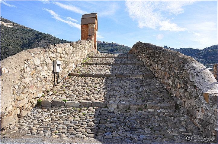 Taggia et son célèbre pont romain Pont-romain-taggia21fev10_03