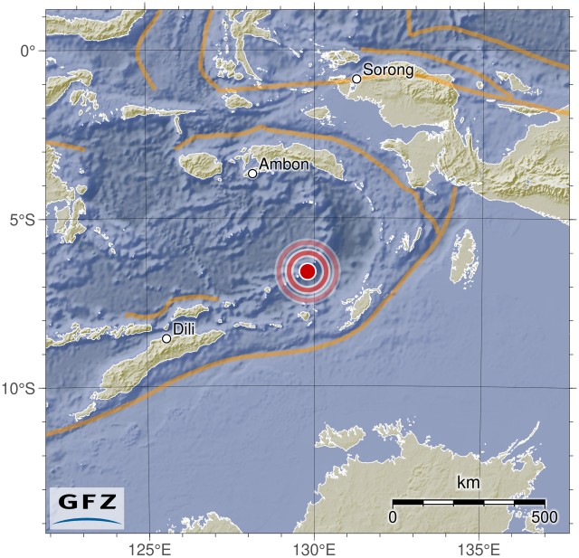 SEGUIMIENTO DE TERREMOTOS MES DE DICIEMBRE 2012 - Página 3 Gfz2012yfum