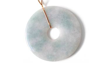 What is Jade? Light-green-nephrite-pendant