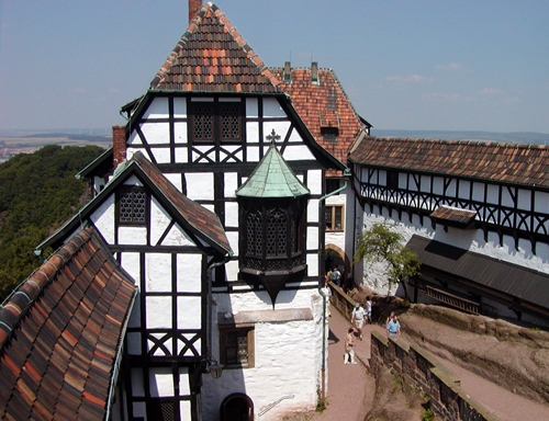 Lokalen städad och Tömd, Spel bords Material införskaffat Wartburg-Eisenach_Ingo2802