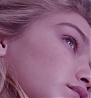 EVEN een dumpje Thumb_gigihadid00100