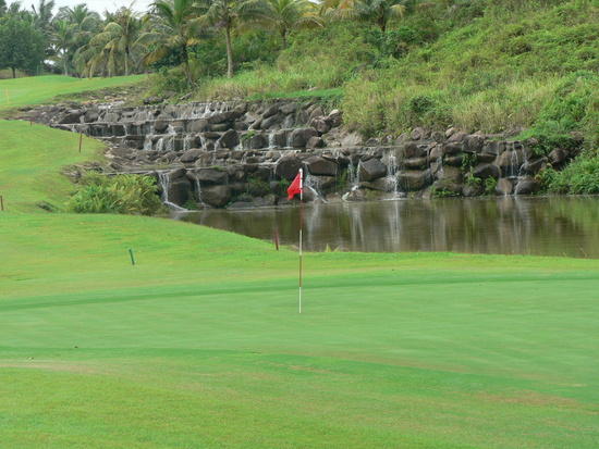 Bẫy nước trong đánh golf Bay-buoc-trong-danh-golf