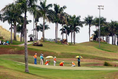 Hơn 100 tay golf tham dự Giải Golf Sea Festival 2015 Hon-100-tay-golf-tham-du-giai-golf-sea-festival-2015