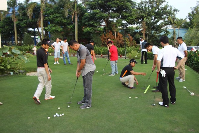 Thỏa đam mê chơi golf tại Golf Day Thoa-dam-me-choi-golf-tai-Golf-Day-5