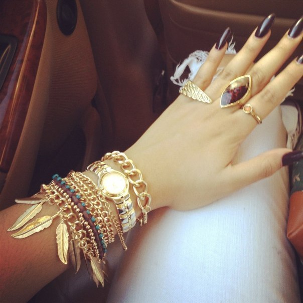 تــ ــمبلر اكسسوارات للبـــ ،،ـــنات مرررره حلوة ~||  Accessories-fashion-girl-hand-Favim.com-575845