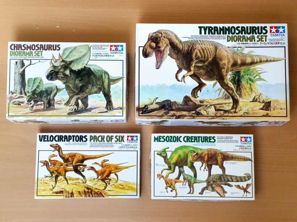 Tricératops - 1/35 Tamiya Tamiya-Dinosaurs-1993-01