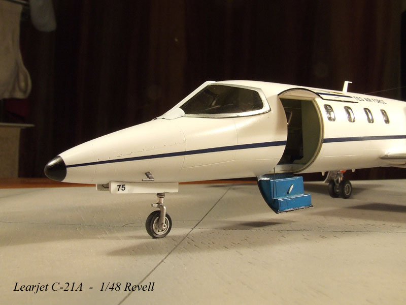 [concours hiver 2008] LEARJET C21A 1/48 [Revell] - Page 3 Learjet068