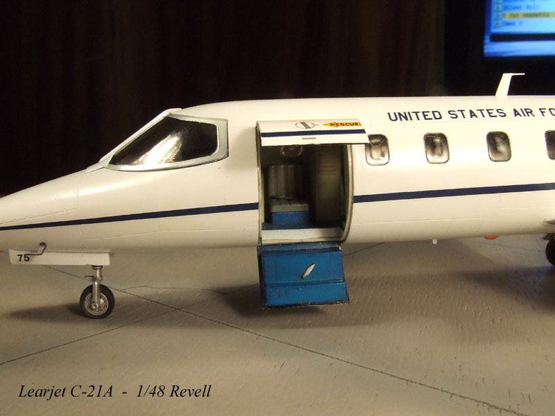 [concours hiver 2008] LEARJET C21A 1/48 [Revell] - Page 3 Learjet077