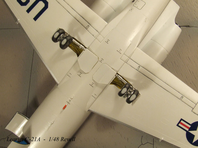 [concours hiver 2008] LEARJET C21A 1/48 [Revell] - Page 3 Learjet079