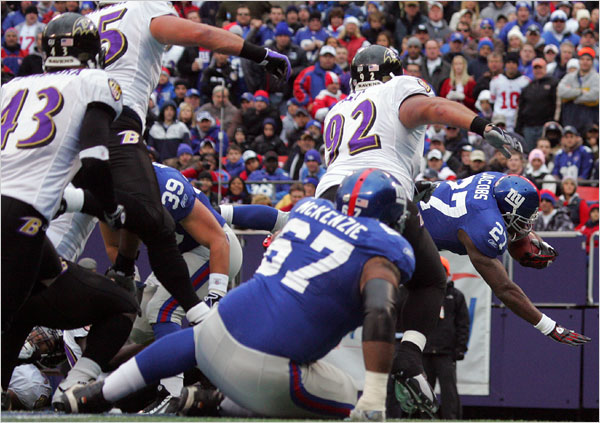 Giants RUN OVER Ravens For `Fifth Straight WIN !!! 16giants_slide7