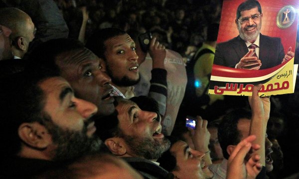 ماذا قال العرب والعالم عن عزل مرسي ؟ EGYPT-REFER-articleLarge