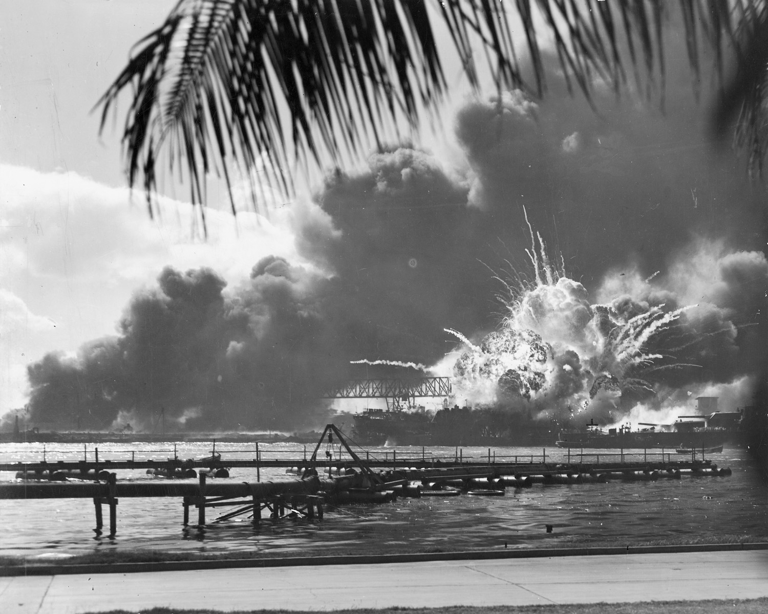 guerra - Segunda Guerra Mundial: Ataque a Pearl Harbor Pearl-harbor