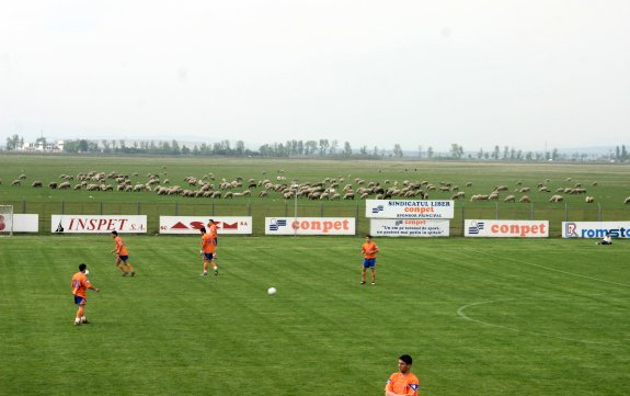 CONPET PLOIESTI,STADION STREJNIC Strejng3