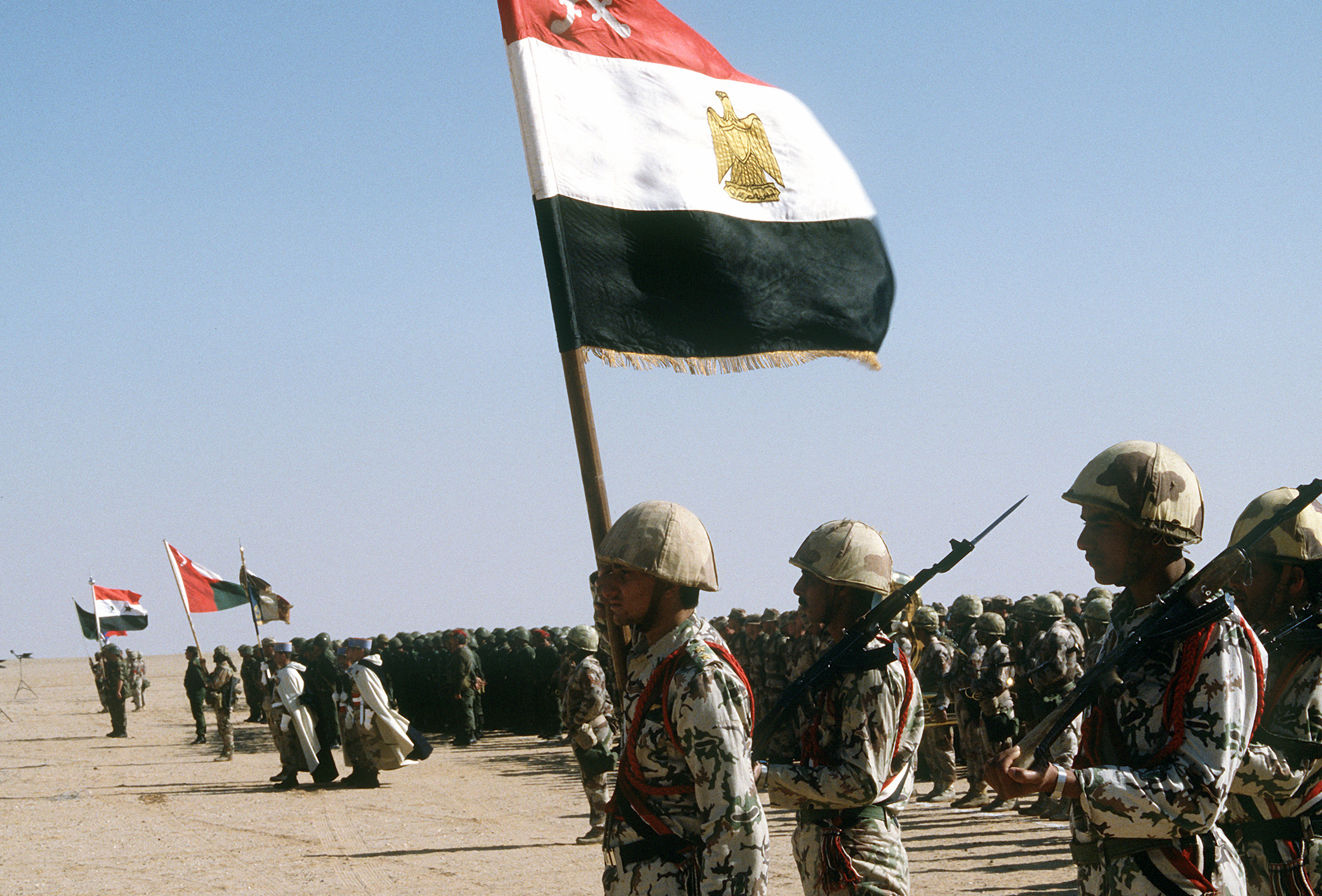 هاتوا الدفاترتنقرأ 2 Various_Arabic_Troops_during_Operation_Desert_Storm