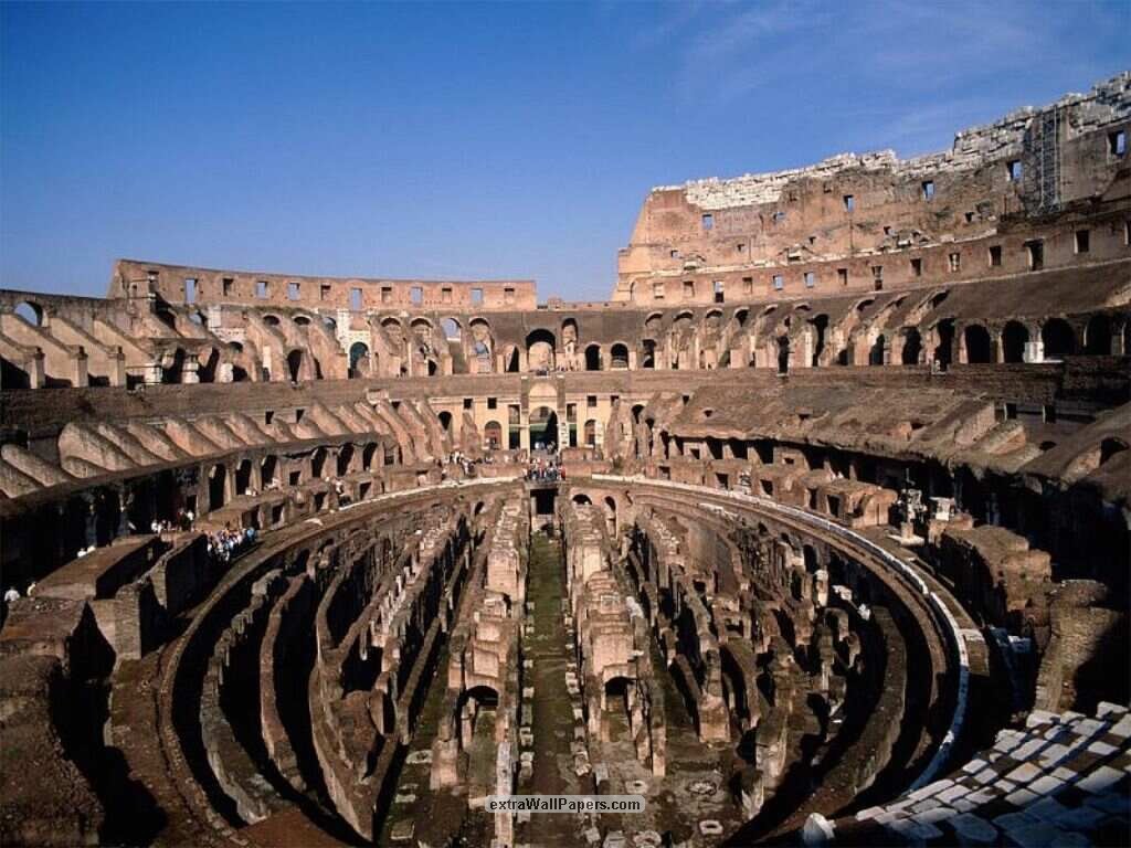 La batalla de Roma - Página 8 Coliseo-romano1