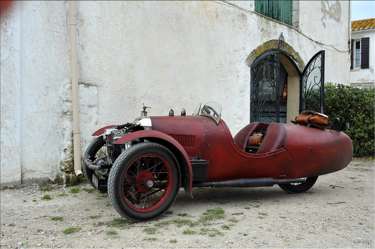 Rétromobile, et autres vieilleries à 2, 3, 4 roues... Et plus. _00020