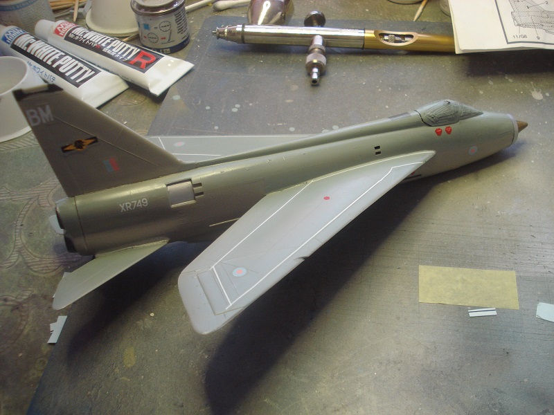 BAC Lightning F3 - Airfix 1/72 - gamla upplagan Lightning_f3_72nd_build_4