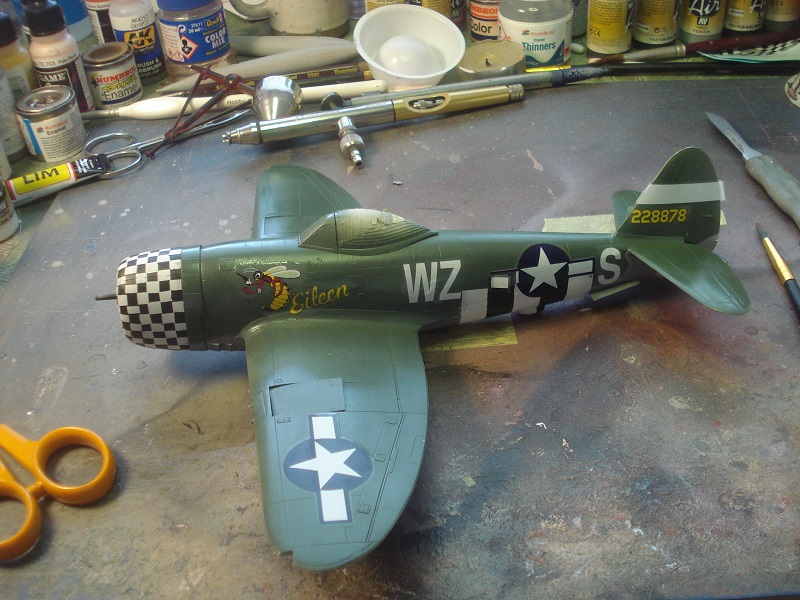 P-47D Thunderbolt - Academy 1/48 - Sida 3 P-47d_thunderbolt_48th_build_8