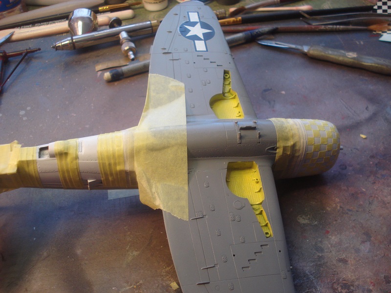 P-47D Thunderbolt - Academy 1/48 - Sida 3 P-47d_thunderbolt_48th_paint_18