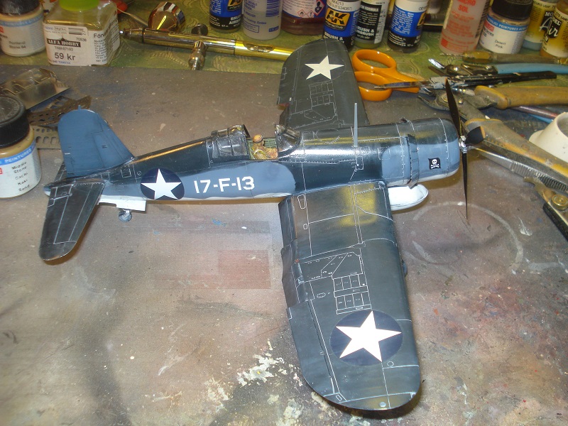 En Corsair till! Tamiyas F4U-1 Birdcage - Sida 4 F4_corsair_48th_build_9