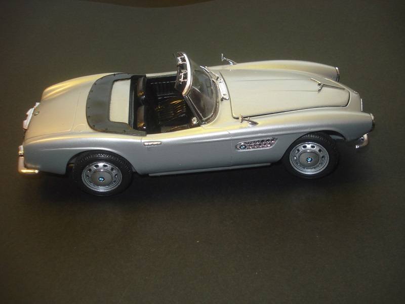 BMW 507 Cabrio - Revell 1/24 - klar! :) Bmw_507_cabrio_24th_finished_7