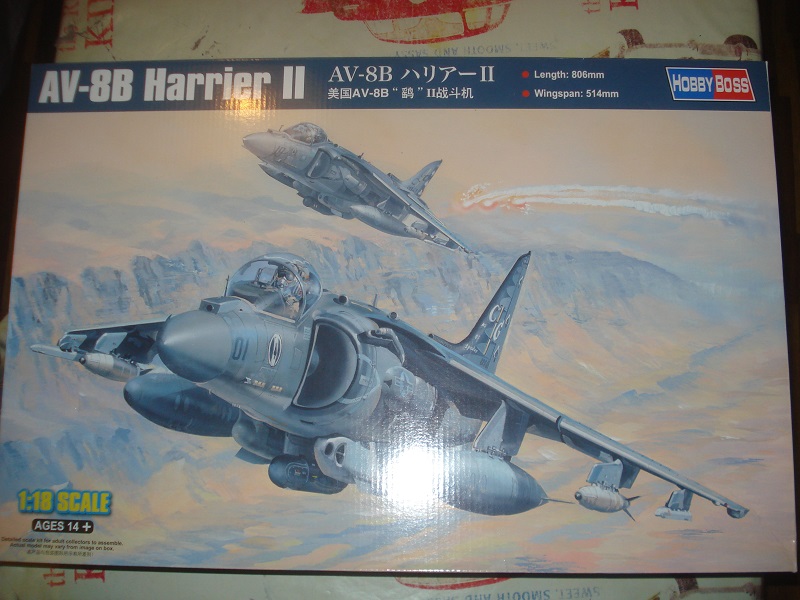 Titta vad brevbäraren kom med!!!! och annat som landat i hobbyrummet. - Sida 20 Harrier_av-8b_18th_box