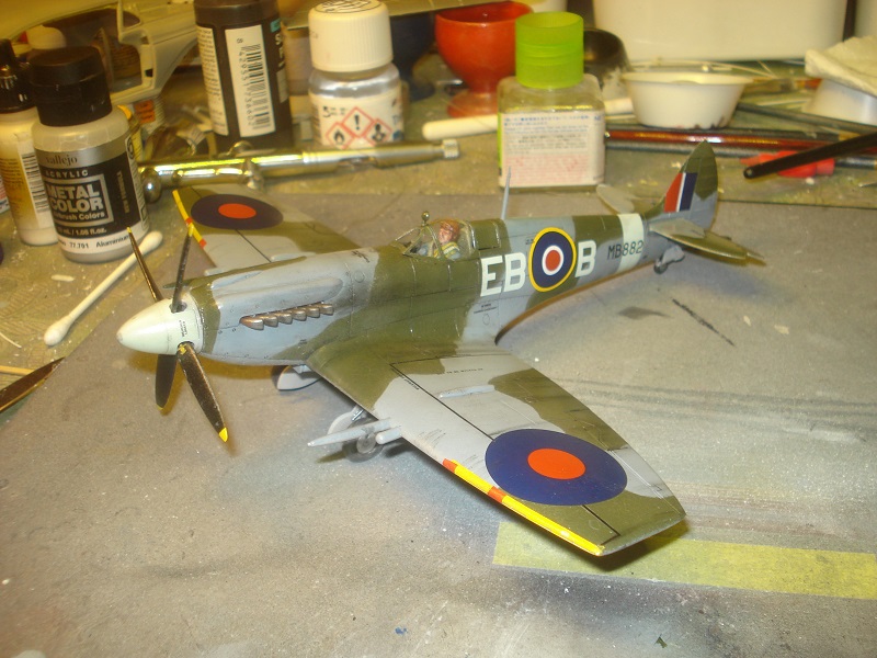 Airfix 1/48 - Spitfire Mk XII  - Sida 2 Spitfire_mkxii_48th_build_19