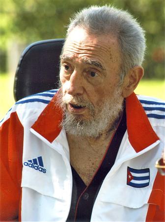 Comparacion de las  fotos de Fidel.....desde su enfermedad Old-fidel-castro-not-dead