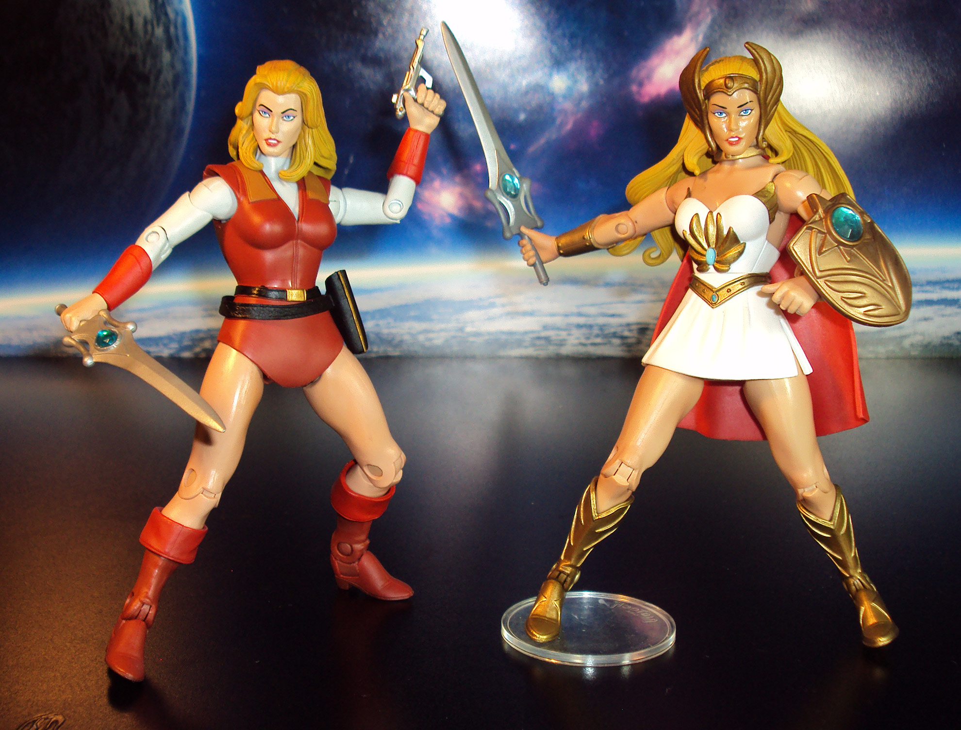 Masters Of The Universe Classics : SHE-RA Masters-of-the-univers-adora-06