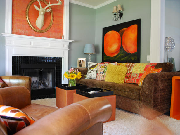  لـغـة الألوان ودفـئـها في منزلكــ  DP_balis-orange-brown-livingroom_s4x3_lg